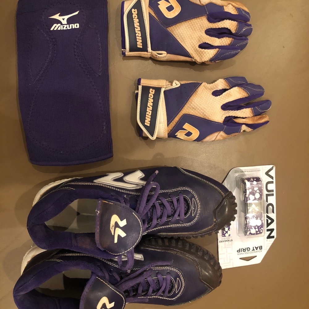 Ringor cleats, demarini batting gloves
